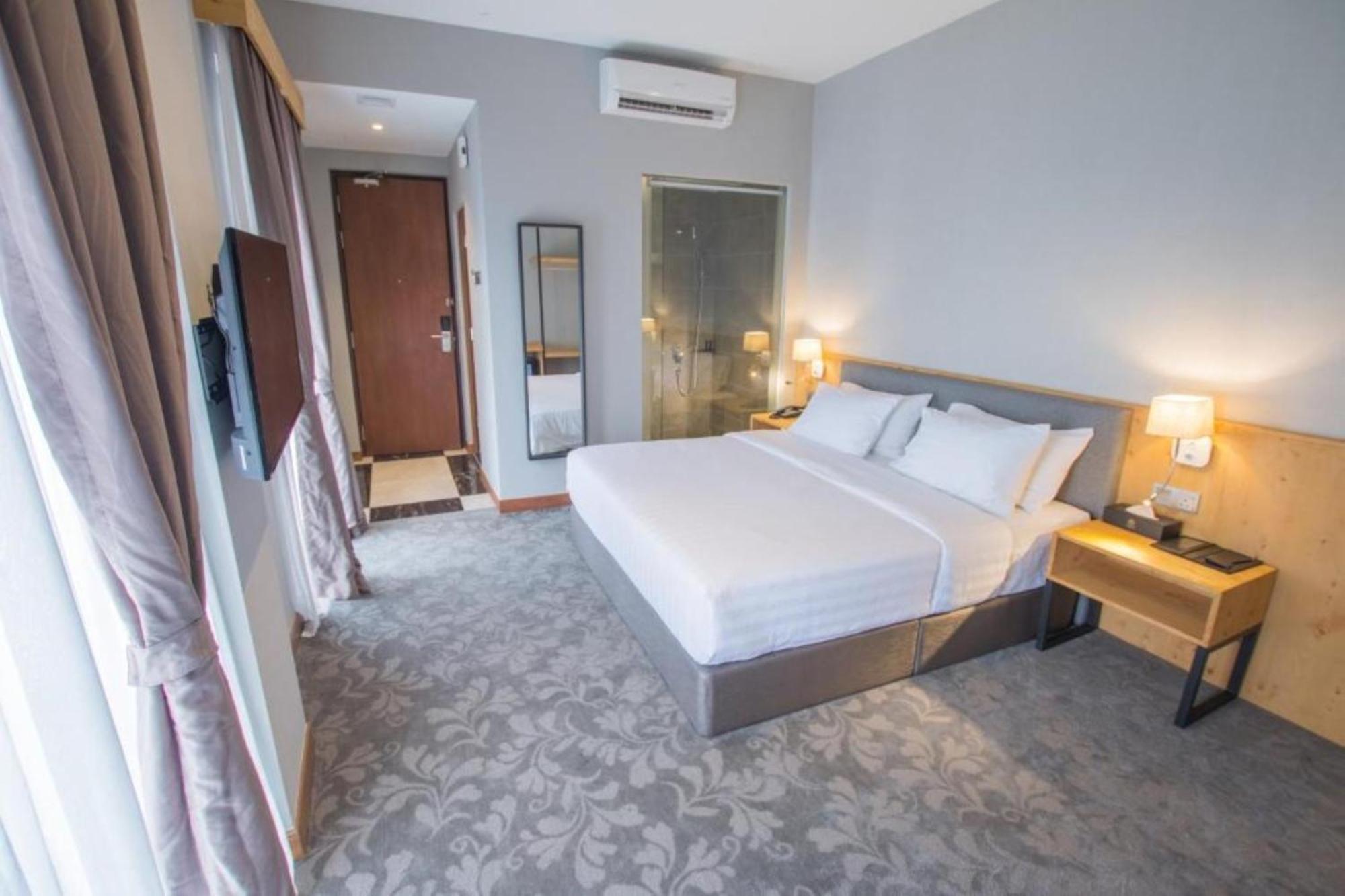 เรดไพน์ บูทิก โฮเต็ล Hotel สกูได ภายนอก รูปภาพ