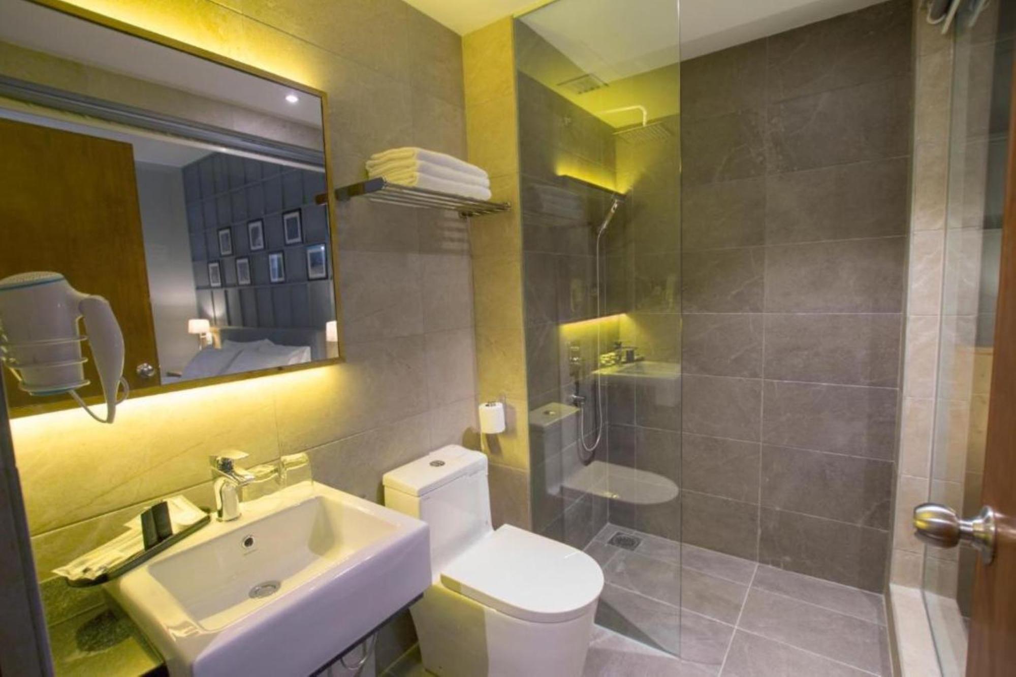 เรดไพน์ บูทิก โฮเต็ล Hotel สกูได ภายนอก รูปภาพ